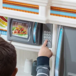 Step2 Lifestyle Custom Kitchen -Step2 1777151 ALT5