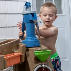 Step2 Pump & Splash Discovery Pond Toy 9 Step2 Pump & Splash Discovery Pond Toy -Step2 4961161 ALT2