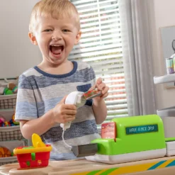 Step2 Stop & Go Mobile Market Roleplay Toy -Step2 4961163 ALT16