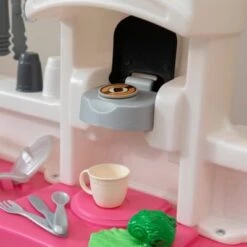 Step2 Fun With Friends Kitchen 15pc - Pink -Step2 GUEST 021ee14e 7697 4c69 8359 213377c320ef