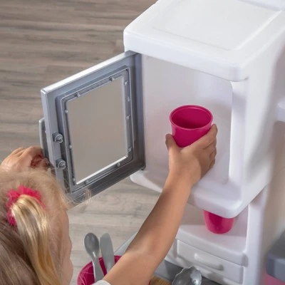 Step2 Love To Entertain Kitchen - Pink 9 Step2 Love To Entertain Kitchen - Pink - Image 9