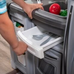 Step2 Grand Walk-in Classic Kitchen & Grill - 118pc -Step2 GUEST 582fce81 1289 4be2 8586 189cdb4b7efe