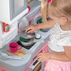 Step2 Love To Entertain Kitchen - Pink 22 Step2 Love To Entertain Kitchen - Pink -Step2 GUEST a7d327f7 e9f9 433f 8e44 80cd49b766f7