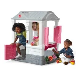 Step2 Courtyard Cottage (Pink)